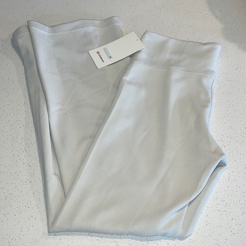 Lululemon pants